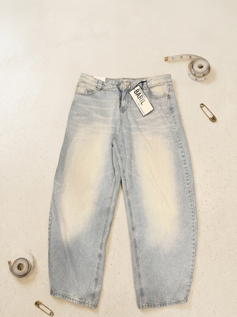 Light Wash Women’s Jeans - Relaxed Fit